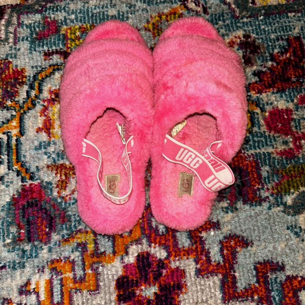UGG Vibrant Pink Fluff Yeah Slippers